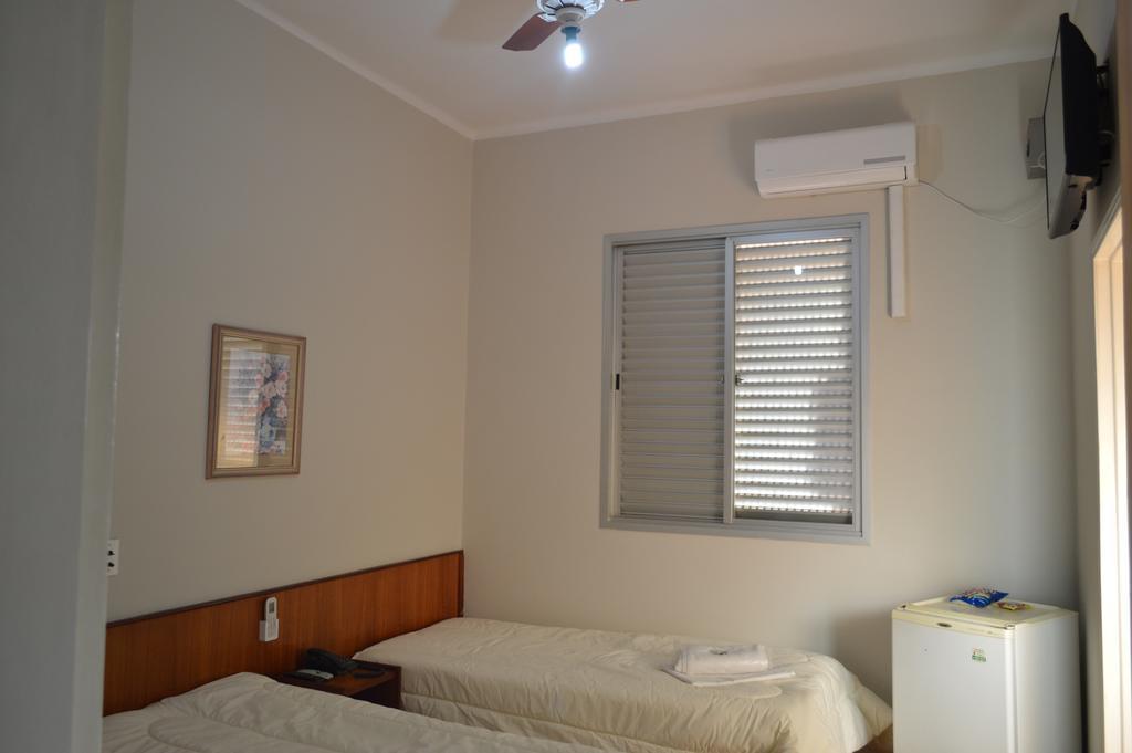 Hotel Chantilly Presidente Prudente Bilik gambar